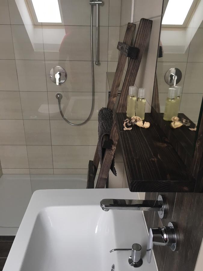 Penzion Vino Hruska Blatnička Zewnętrze zdjęcie